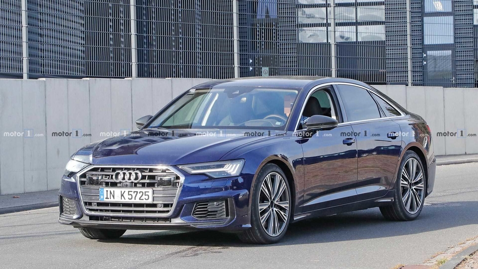 Audi представила новые купе и кабриолет TT в 2019 году Audi представила новые купе и кабриолет TT в 2019 году