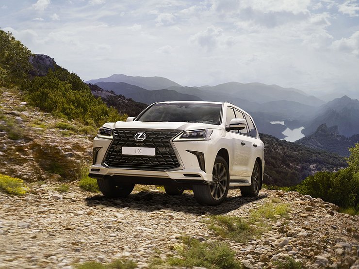АвтомобилиПрайс-листLexus привез в Россию самую крутую версию внедорожника LX