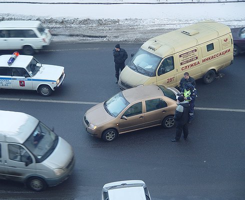 Страховщики пожаловалась на автоюристов