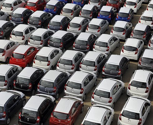Названы автомобильные марки, провалившие продажи в РФ