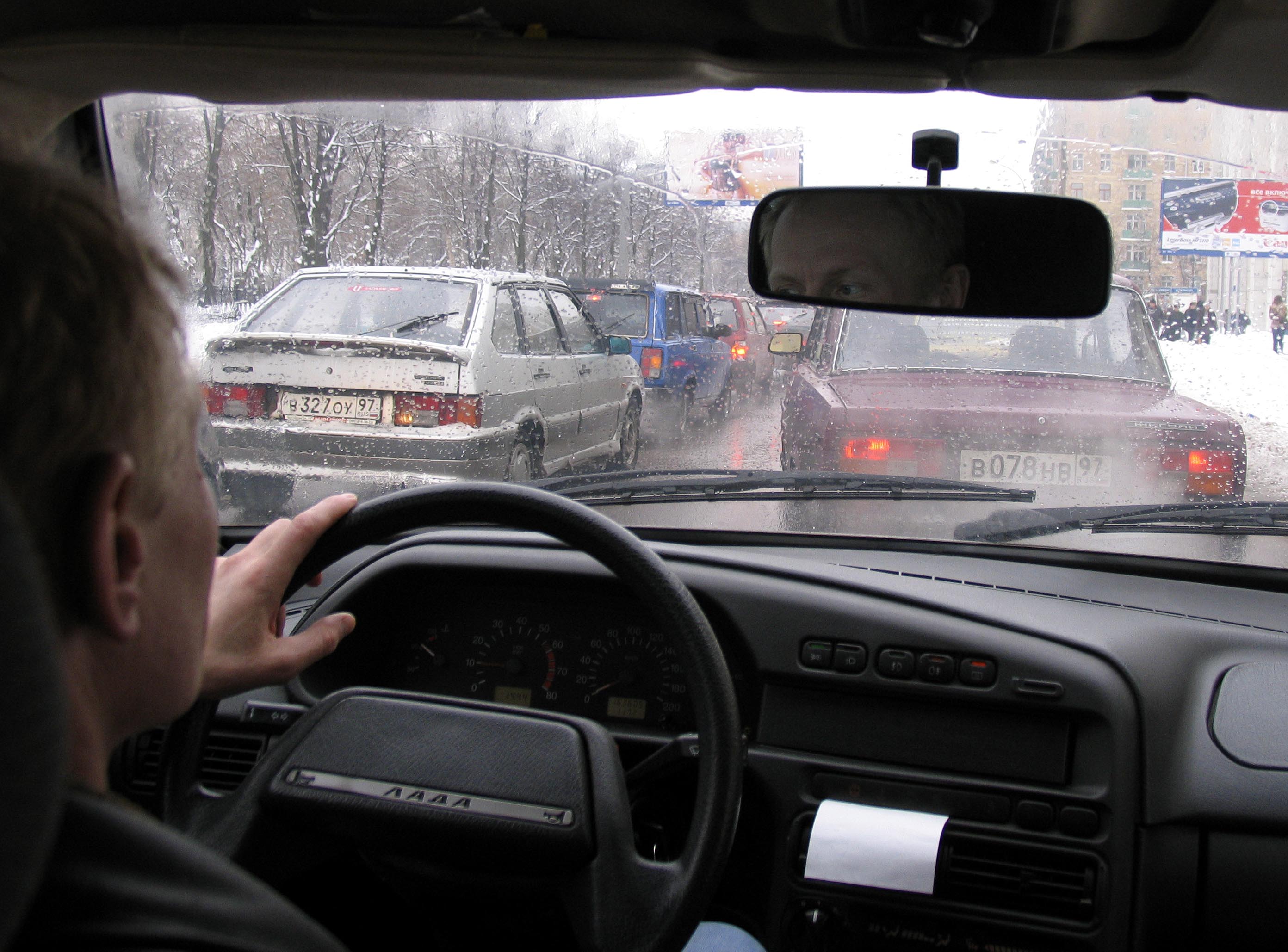 Как с помощью обычного уксуса заставить автомобильный клаксон гудеть круче обычного