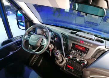 Первое знакомство: чем удивил и расстроил обновленный IVECO Daily