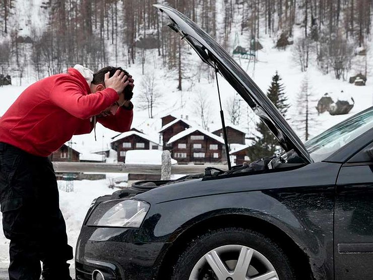 Перестал заводиться автомобиль