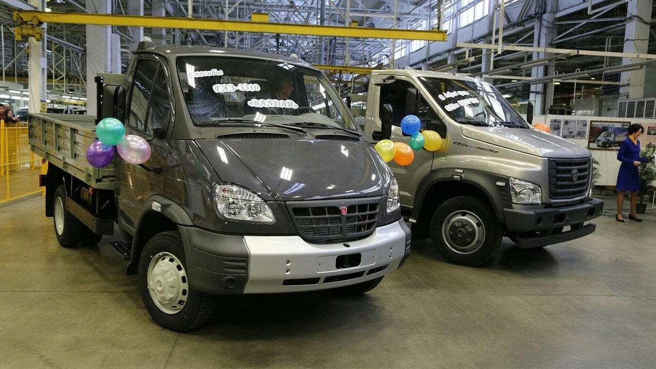 Группа газ открыла продажу на новый среднетоннажный грузовой автомобиль валдай next