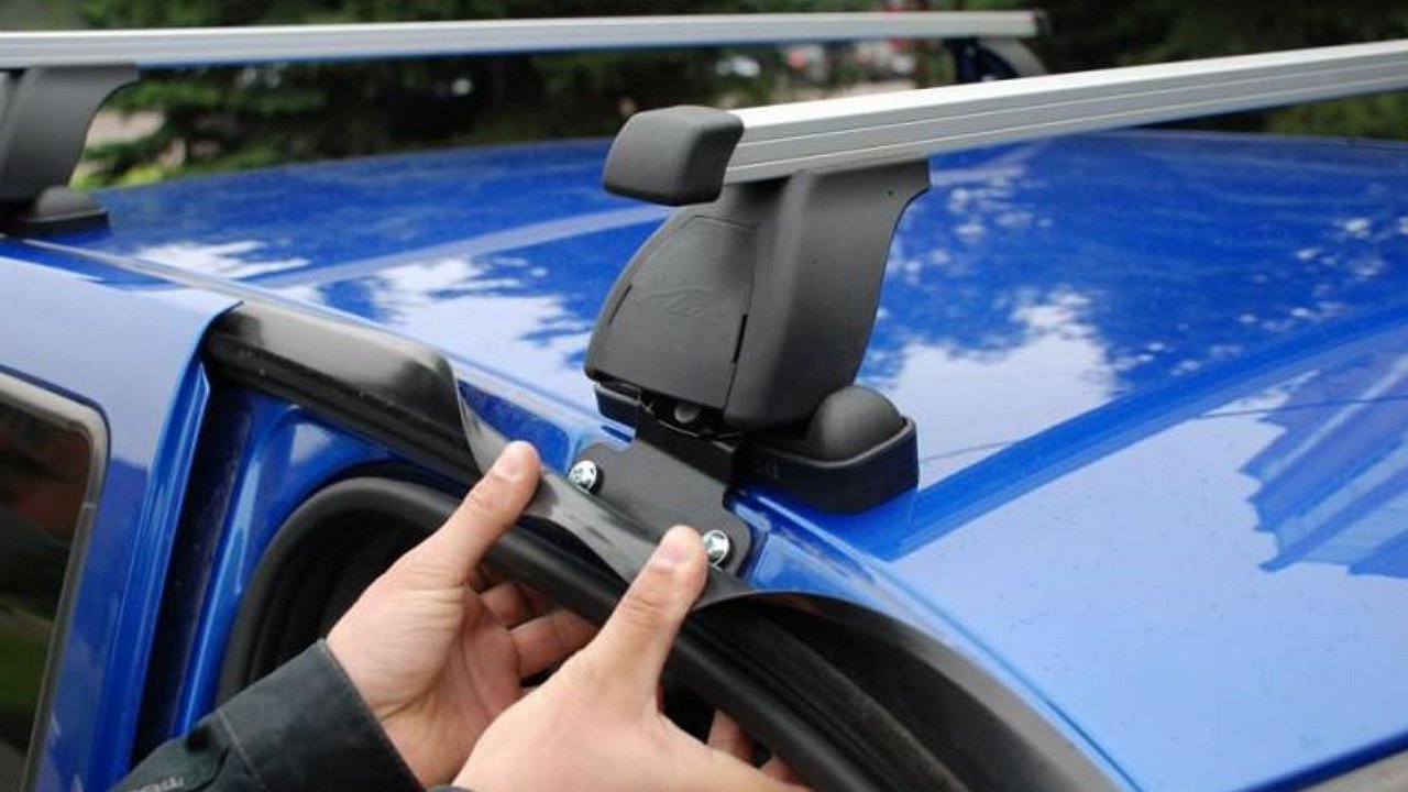 Багажник yakima whispbar. Багажник lux на skoda fabia 2. Где установить багажник. Багажник на крышу mazda 5. Где установить багажник.