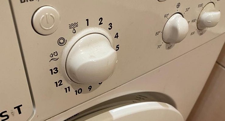 Why car factories are hunting for old washing machines