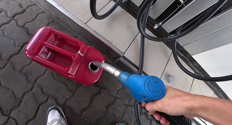 Why Russia will soon be selling petrol with discounts en masse