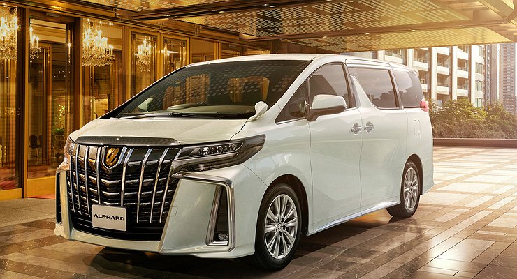 Toyota Alphard received a “gold” package