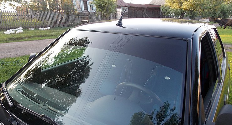 Why it is better to refuse to tint the upper part of the windshield