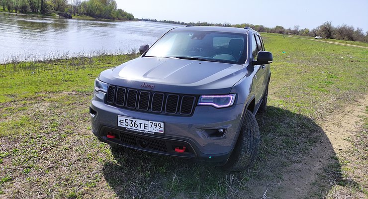 Last Chance: Does it make sense to buy a new old Jeep Grand Cherokee