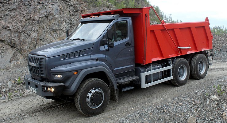 Instead of Scania and MAN, carriers Ural and Shakhmans started.  to buy