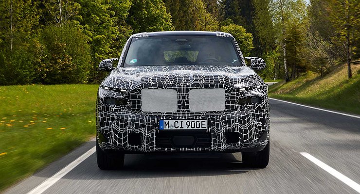 Photo spies have the new BMW XM crossover.  released