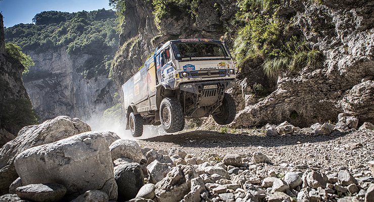 Sanctions forced the KAMAZ master team to sell racing trucks according to advertisements