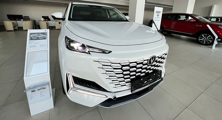 Changan put a “heavy” price tag on the UNI-K crossover in Russia