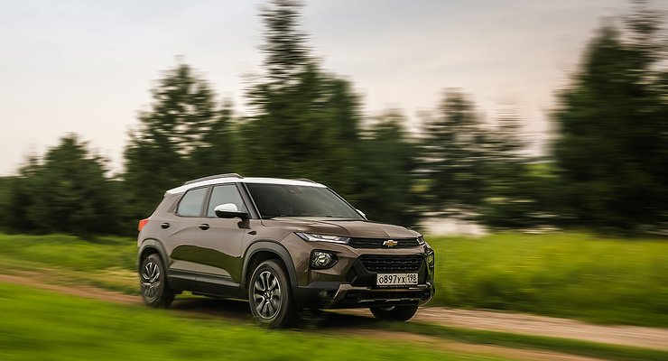 Russians rushed en masse to buy Chevrolet models