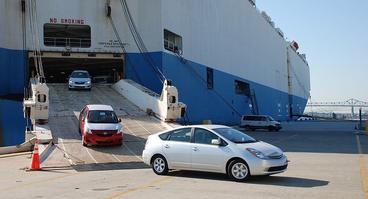 In Russia they want to lower customs duties on foreign cars