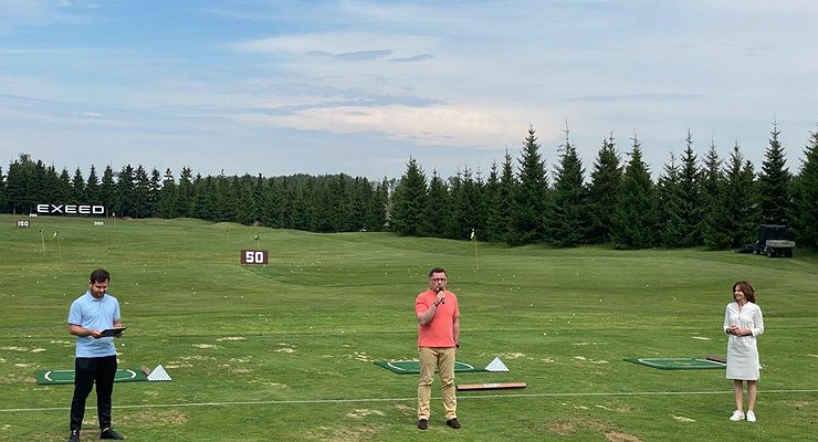 Premium Chinese brand Exeed will teach Russians to play golf