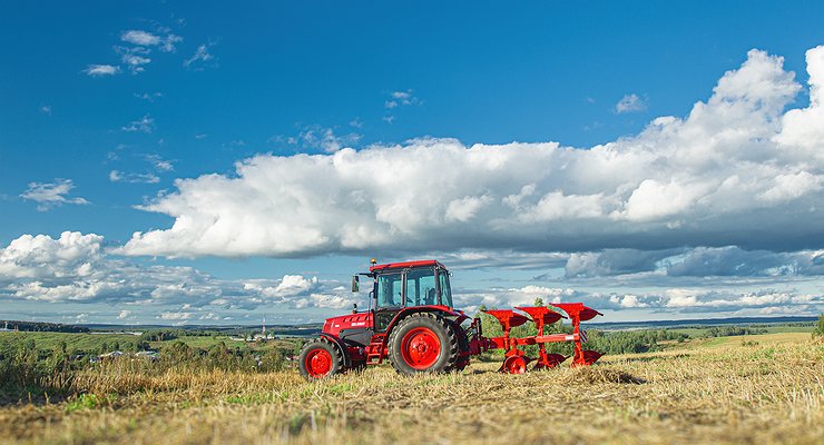 Sensitive retired “stuffed” neighbors tractor with emery dust