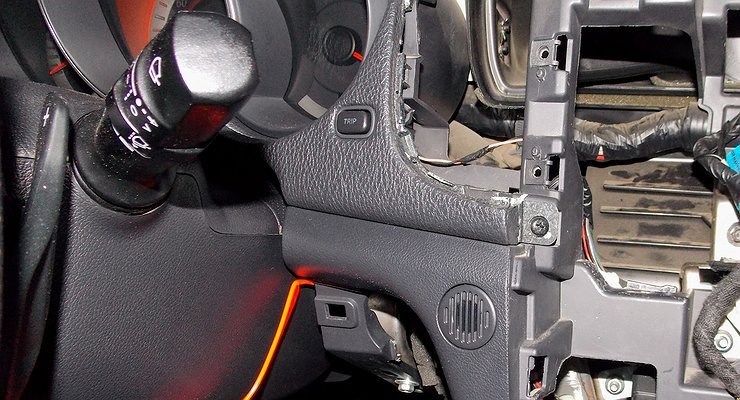 Why do we need a microscopic grid on the “neat” car?