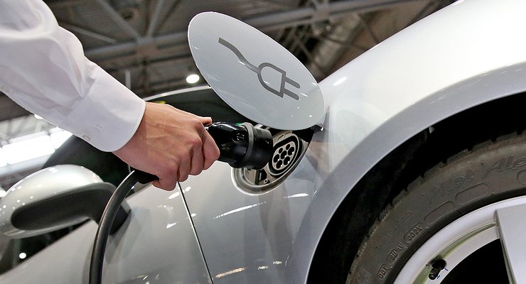Why You Shouldn’t Buy Electric Cars Today?