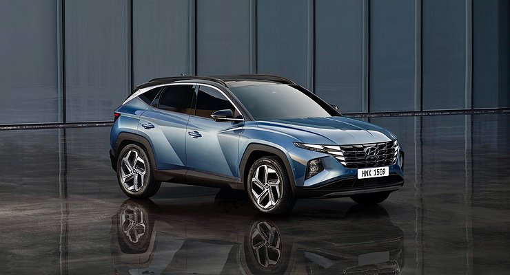 Tons of foreign cars from South Korea were imported to Russia