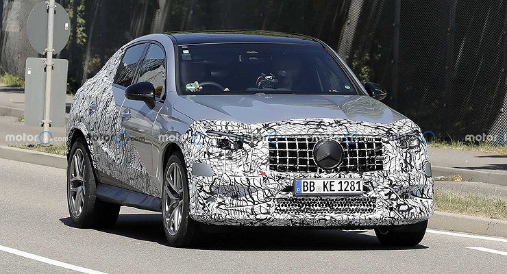 Mercedes-Benz is preparing a special “loaded” cross coupe