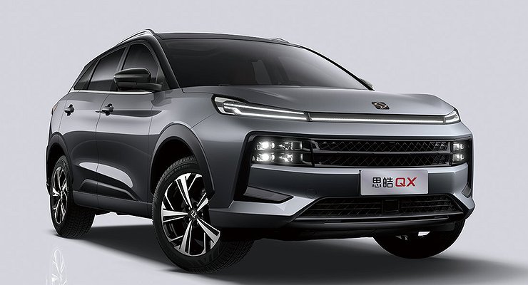 JAC presents two new crossovers for Russia