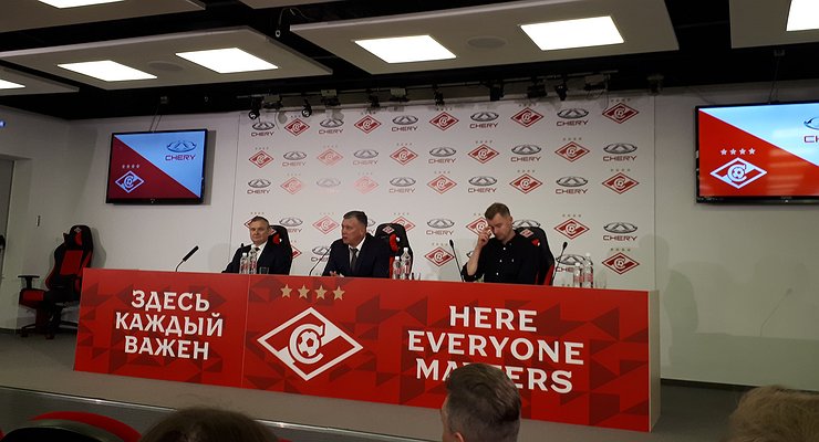 Chery transfers FC Spartak players to their car