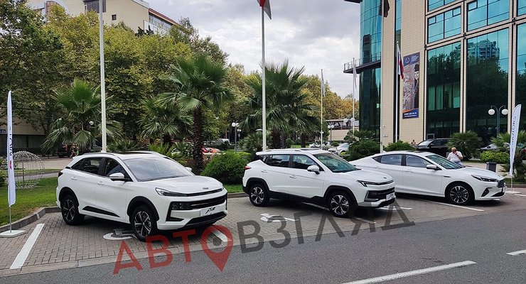 Three novelties from JAC were presented in Russia: specifications and prices