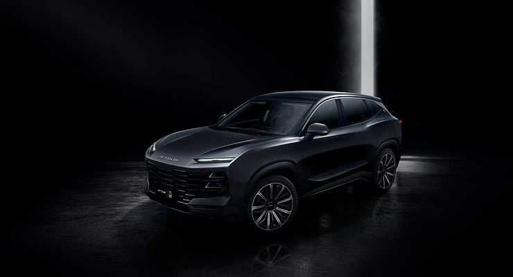 The Chinese introduced the Lamborghini Urus for the poor, who can come to Russia