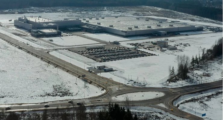 Mercedes-Benz is looking for a buyer for its plant in the Moscow region
