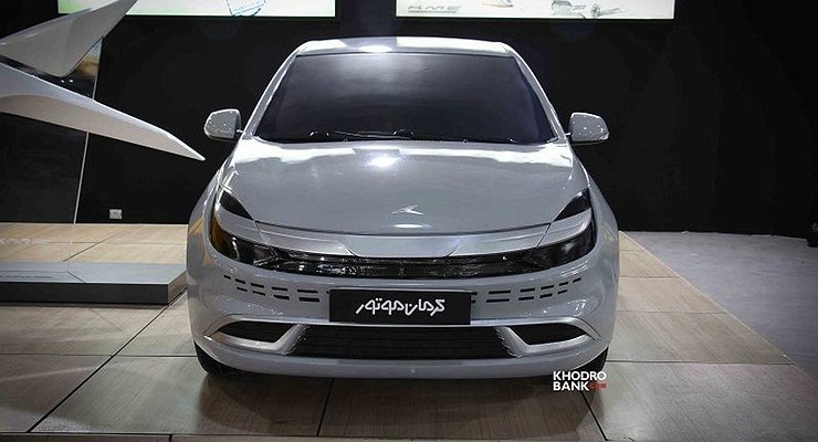 Iranian sedan based on Chinese JAC presented