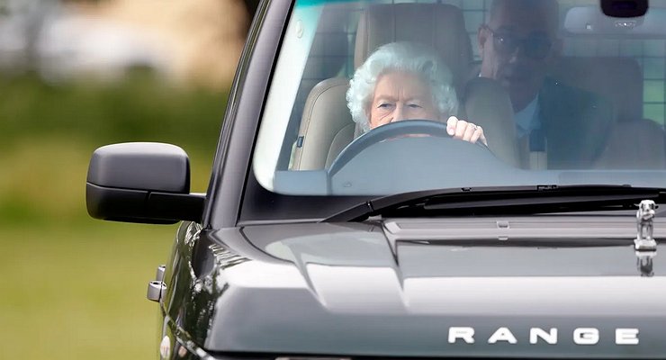 What cars did the late Queen Elizabeth II drive?