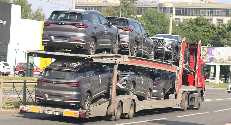 Customs secretly chokes car imports from Kazakhstan abruptly over US sanctions