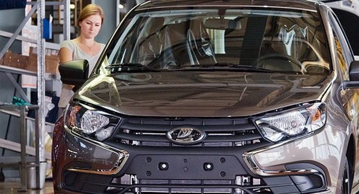 Why the Russian car industry will completely collapse in the near future?