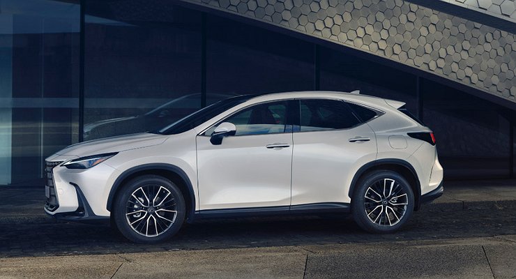 In Russia recalls “buggy” crossovers Lexus NX