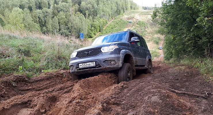 Why in Russia they do not have a reliable transmission for UAZ .  can make