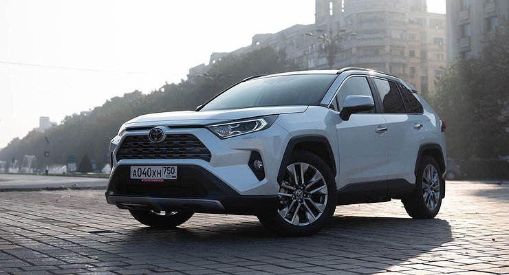 Toyota stops production RAV4