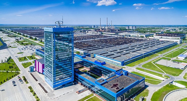 The Russian car market fell by 57%