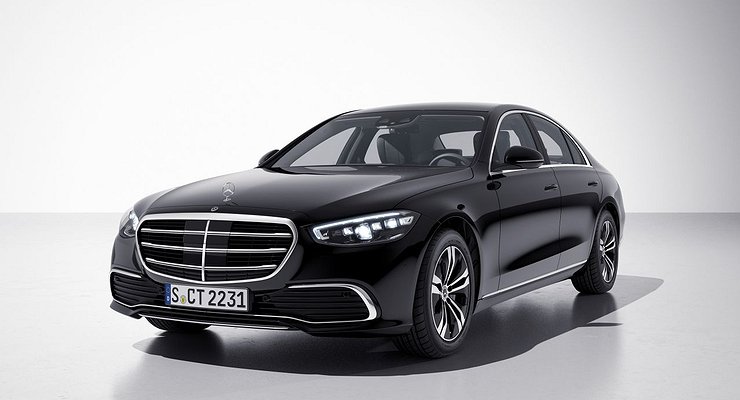 Russian owners of premium Mercedes are switching to ‘Chinese’ en masse
