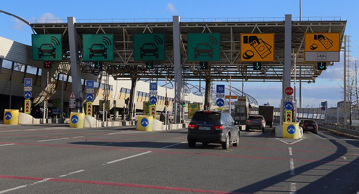 Travel on toll roads increases almost 3 times in price