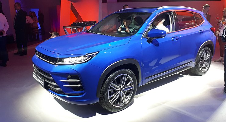 Crossover Exeed LX has gone up in price, but got richer