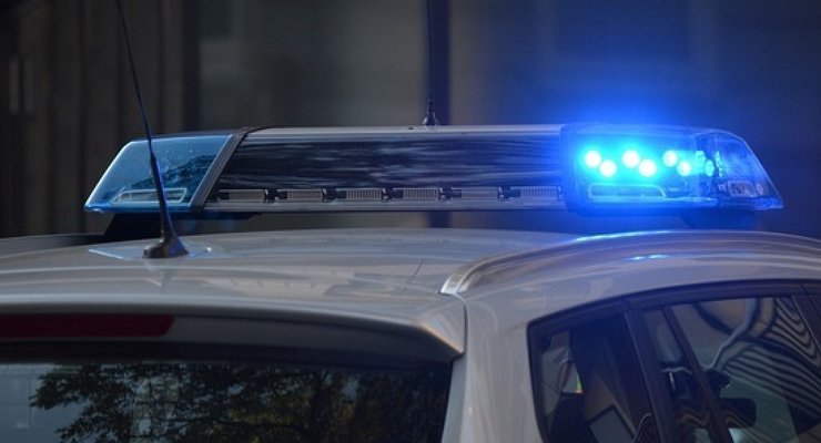 Under the plinth: the traffic police takes over the service of the “Chinese”