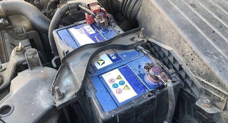 Divorce in the fall: how car services sell a “penny” procedure for thousands of rubles