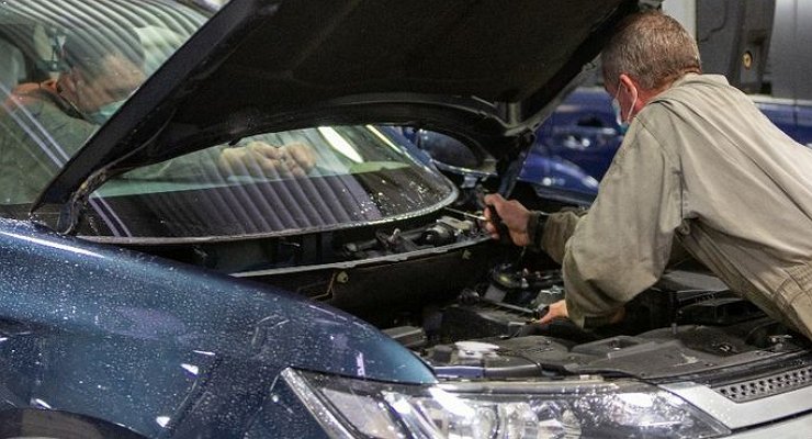 What and how to clean the engine compartment in anticipation of frost?