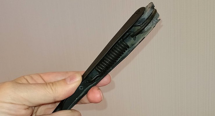 How to quickly and inexpensively repair an expensive car “janitor”.
