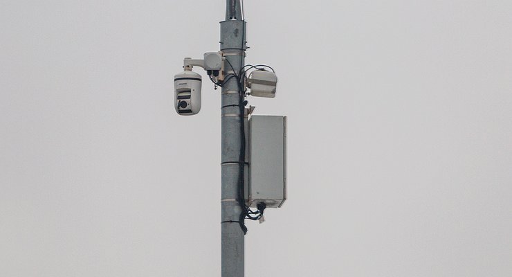 Why traffic police cameras detect the offender even in heavy snowfall and blizzards