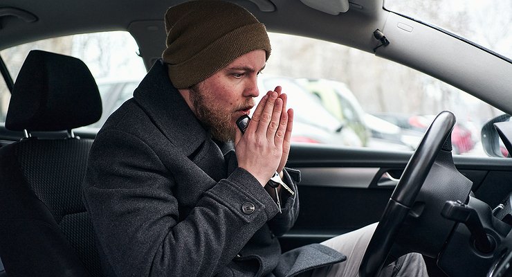 Why the car does not warm up for a long time even in light frosts