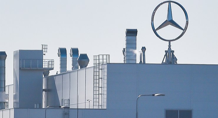 The Mercedes-Benz factory near Moscow will work again