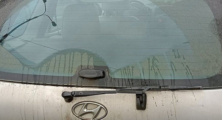 5 winter accessories that save the driver from an accident and the car from dirt
